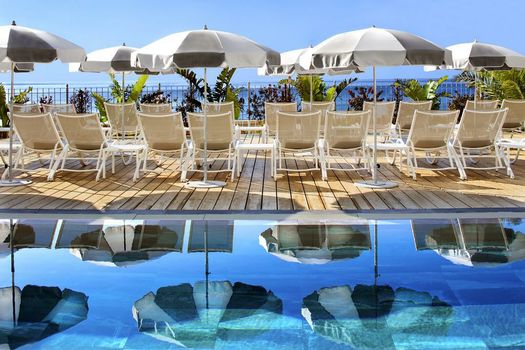 Grand Hotel Des Sablettes Plage, Curio Collection By Hilton
