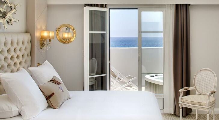 Grand Hotel Des Sablettes Plage, Curio Collection By Hilton