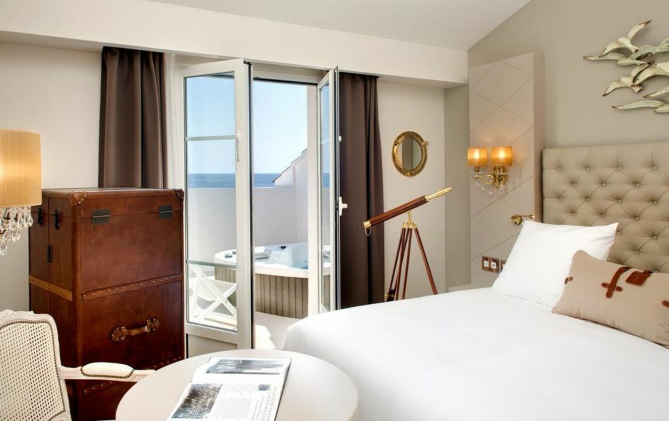 Grand Hotel Des Sablettes Plage, Curio Collection By Hilton