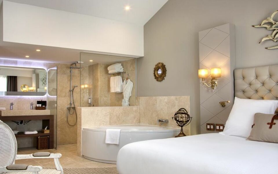 Grand Hotel Des Sablettes Plage Curio Collection By Hilton Grand Hotel Des Sablettes Plage Curio Collection By Hilton