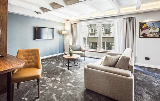 Nomad Luxury Suites