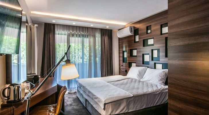 Best Western Premier Natalija Residence