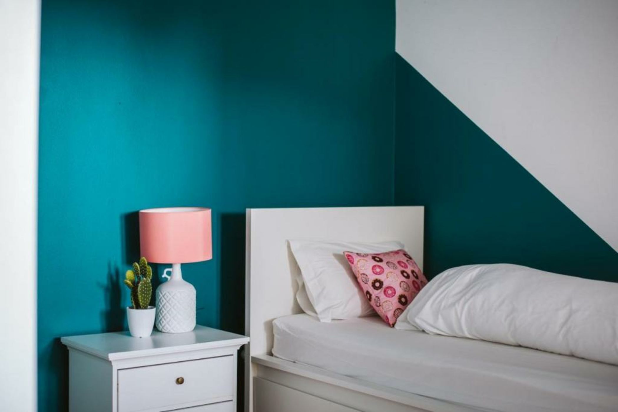 The Salty Pelican Beach Retreat