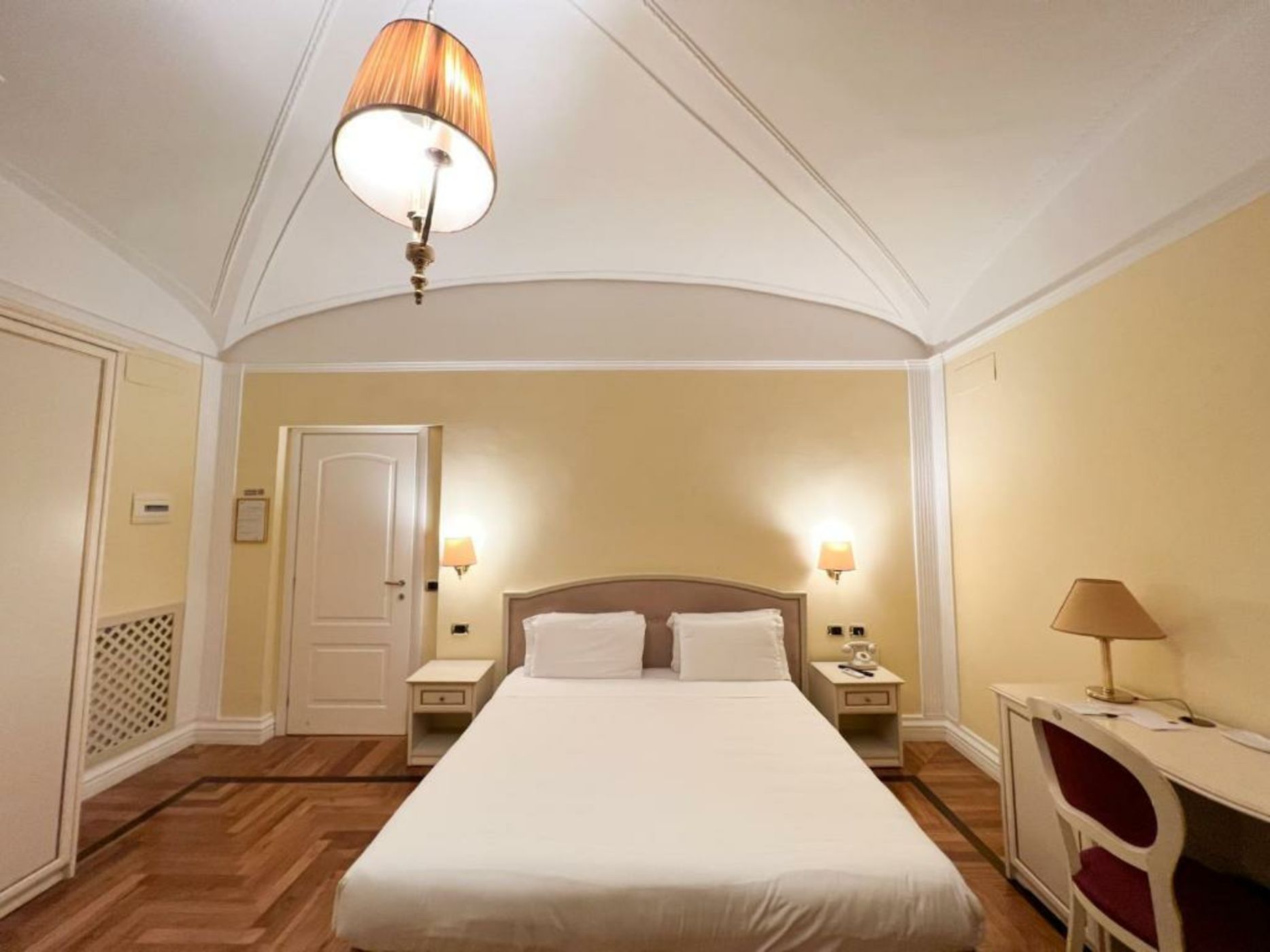 Boutique Centrale Palace Hotel