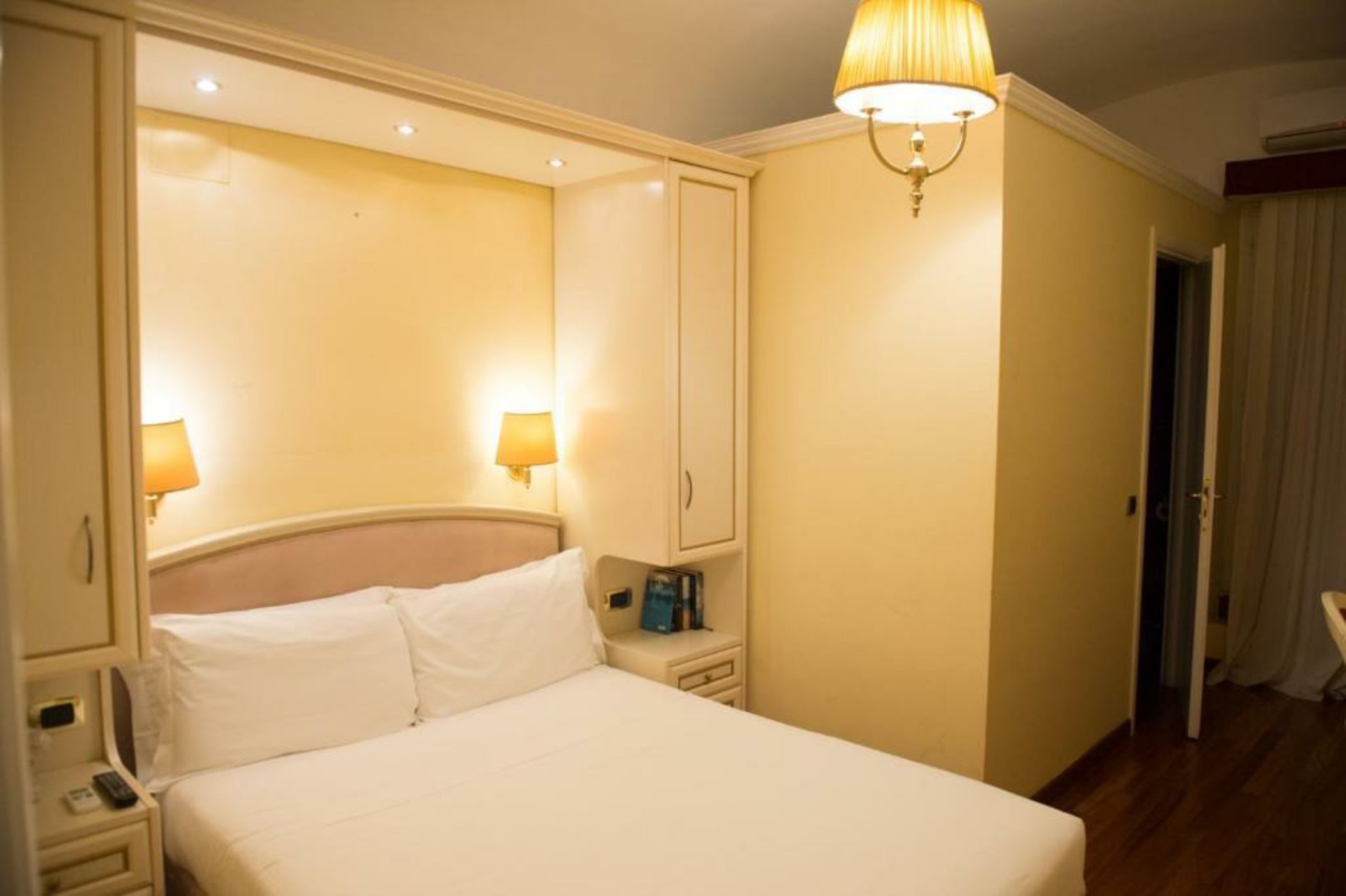 Boutique Centrale Palace Hotel