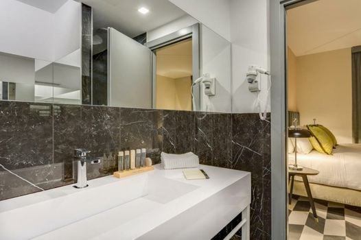 Otivm Hotel