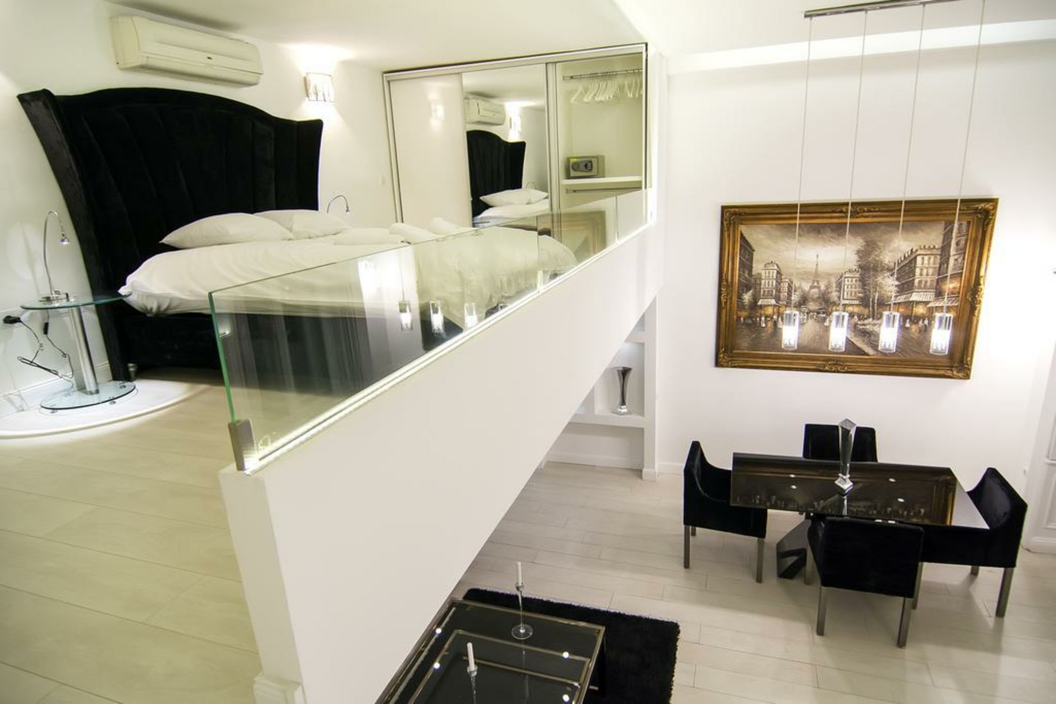 Enzo Capo Luxury Suites Andrassy