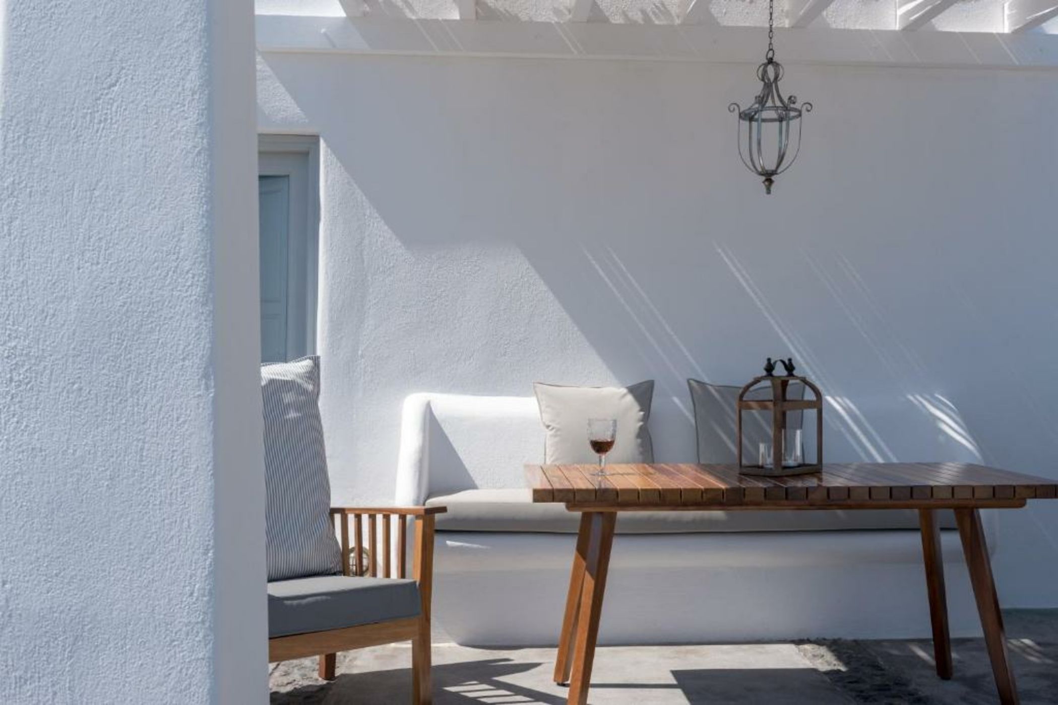 Andromaches - by Senses Collection