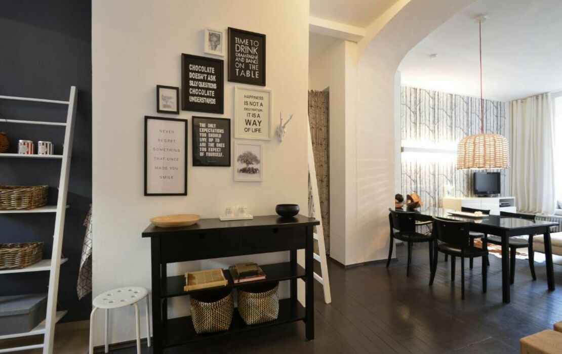 Cocoma-Design-Apartment Deluxe - very central