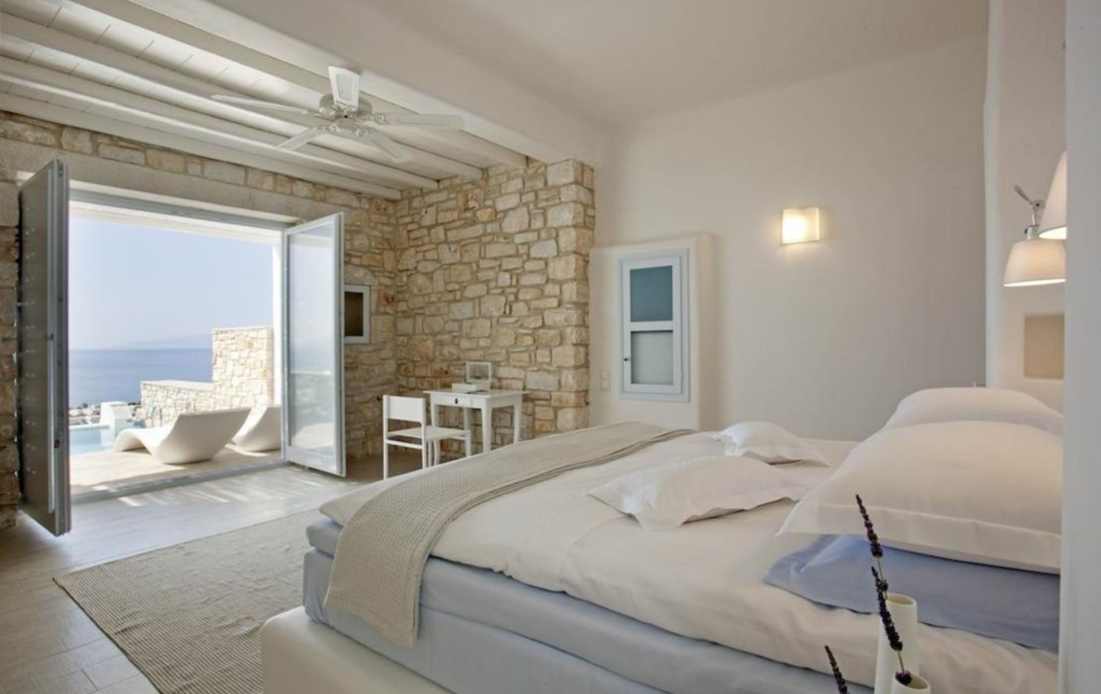 Calme Boutique Hotel