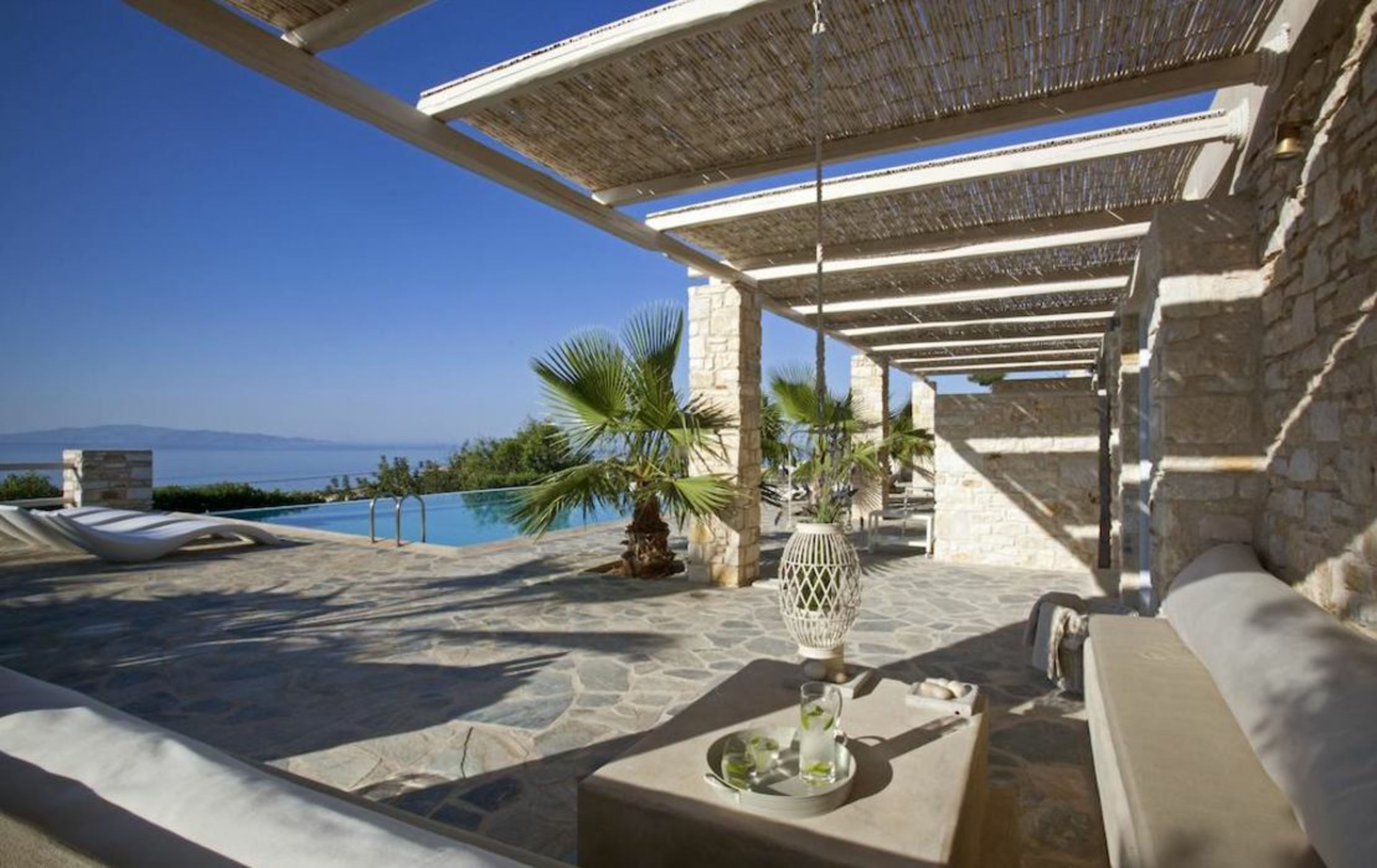 Calme Boutique Hotel