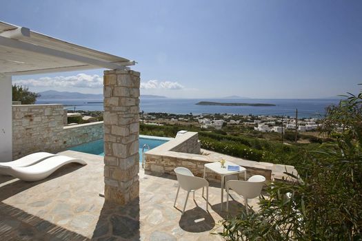 Calme Boutique Hotel