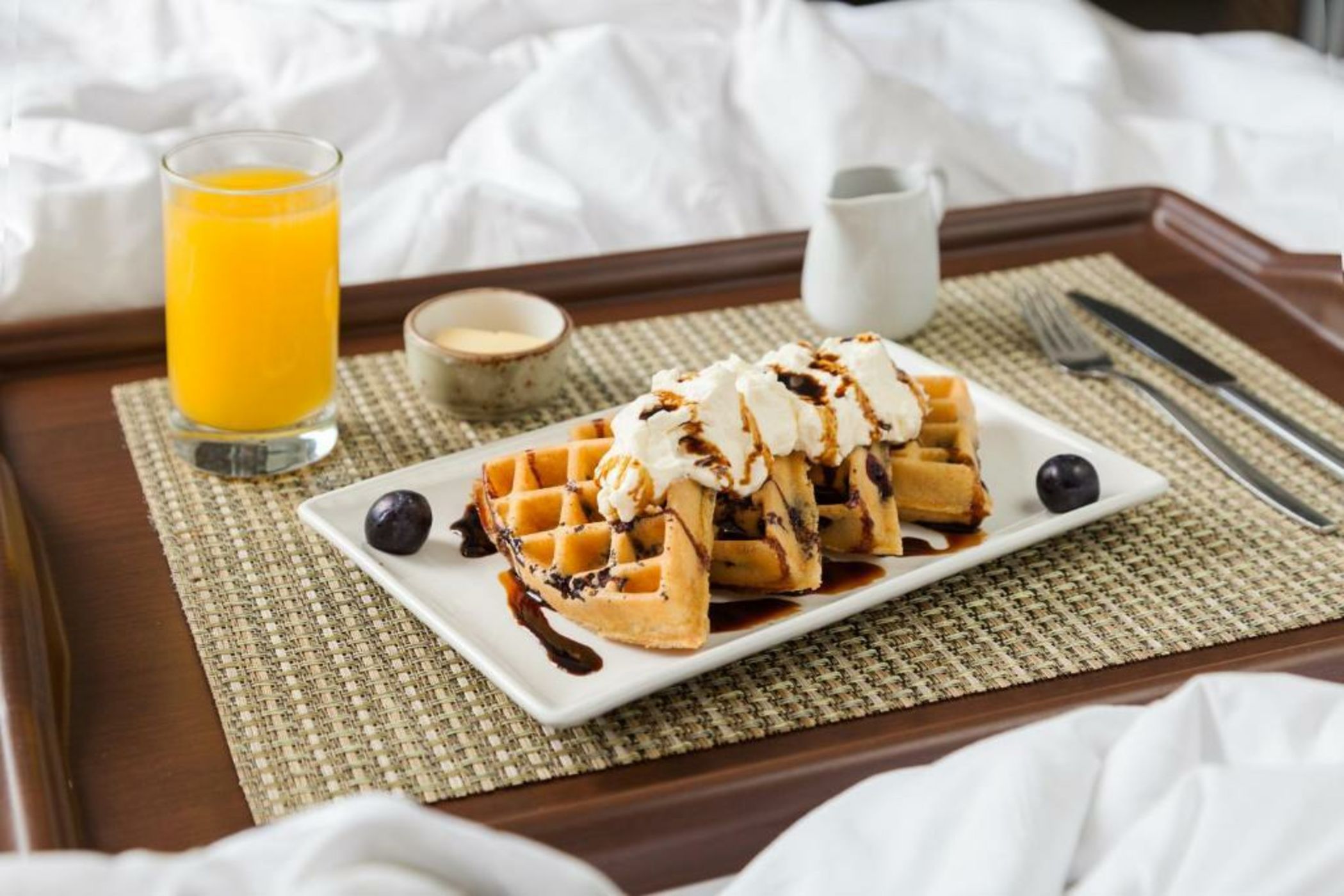 El Mangroove Papagayo, Autograph Collection