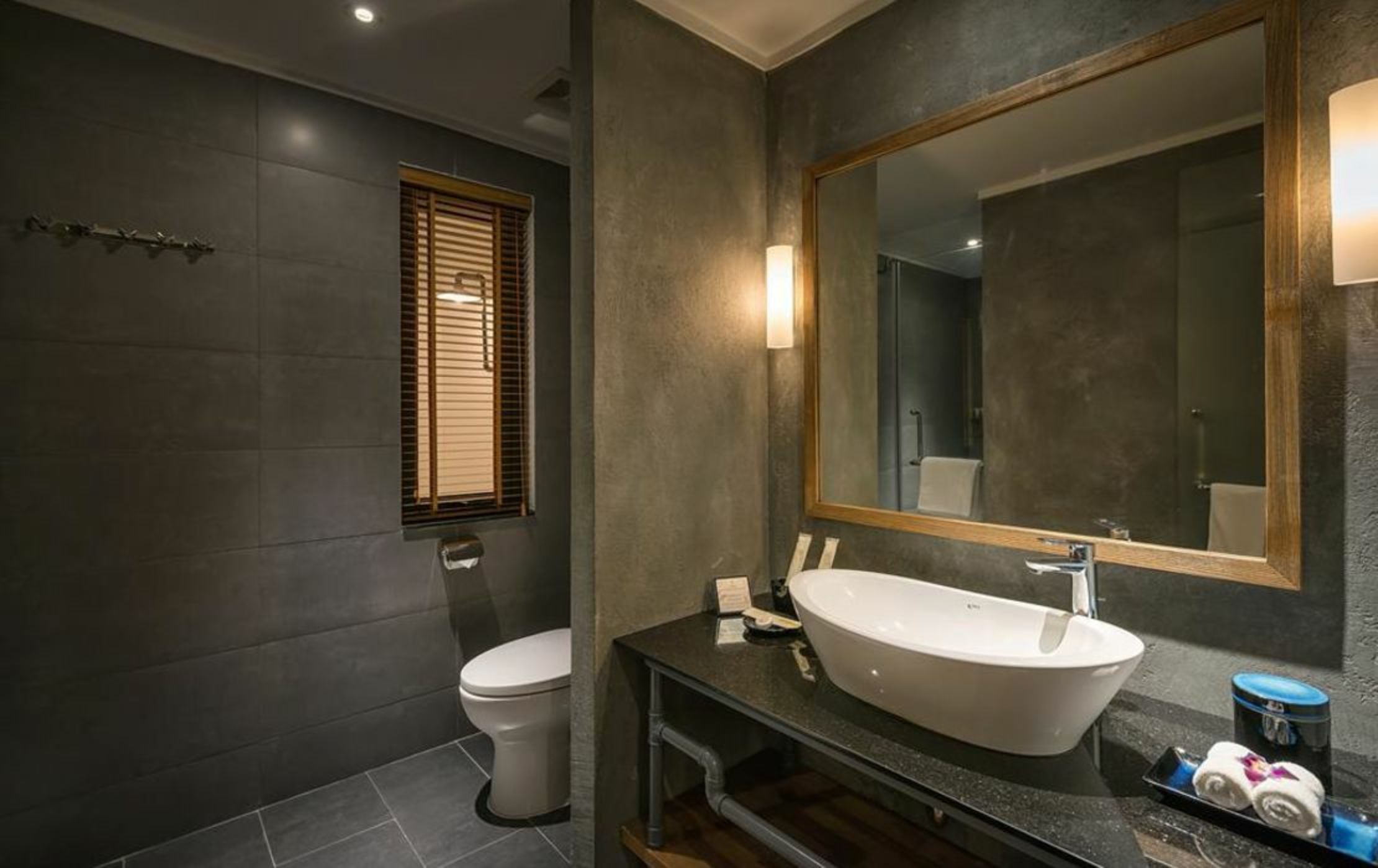 Bespoke Trendy Hotel Hanoi