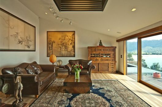 Split Apple Retreat