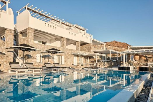 Mykonos No5 Luxury Suites & Villas