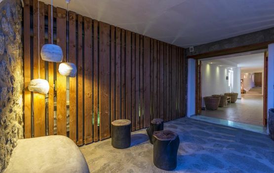 Artemoula's Studios