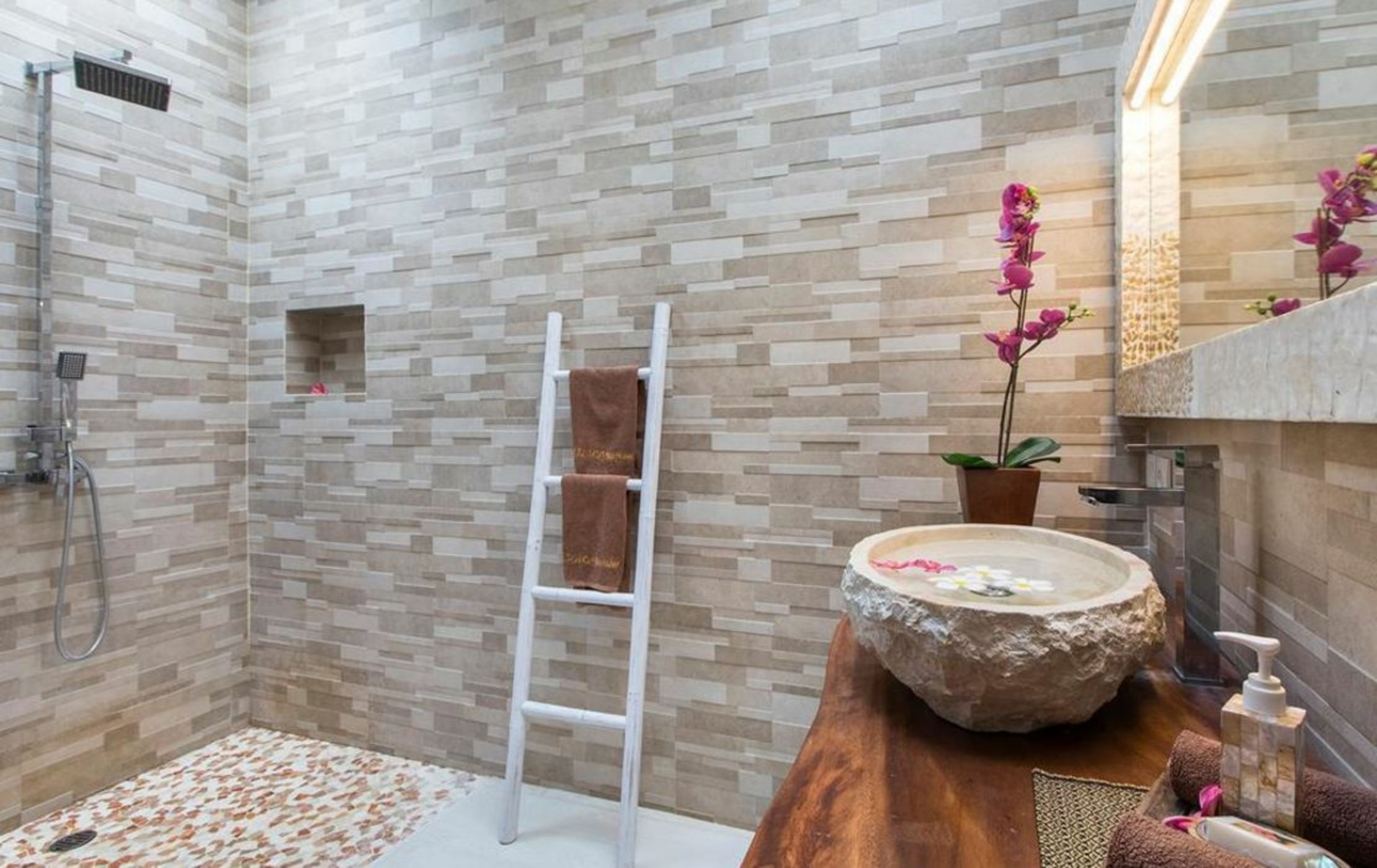 Exotica Bali Villa Bed and Breakfast