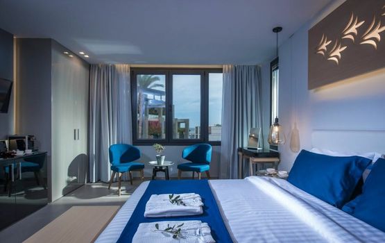 Lavris City Suites