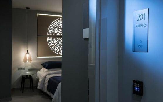 Lavris City Suites