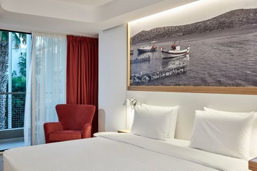 Olive Green Hotel