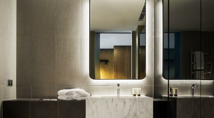 West Hotel Sydney, Curio Collection by Hilton