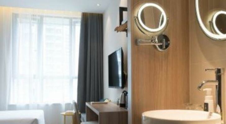 Shanghai Little Lujiazui Qingju Homestay