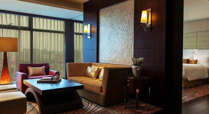 Renaissance Shanghai Putuo Hotel