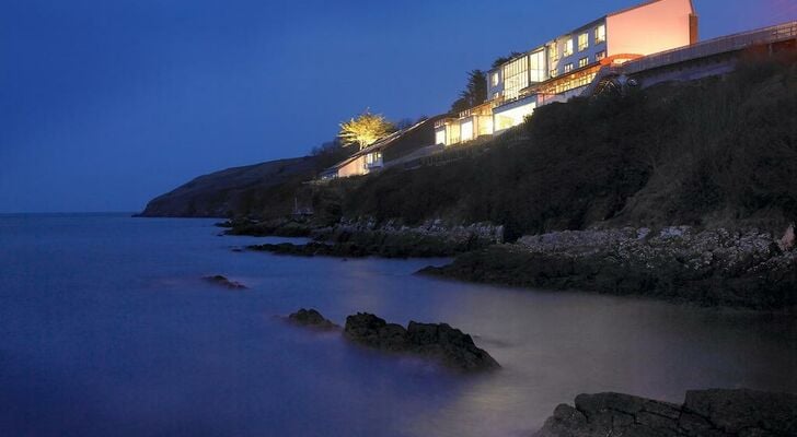 Cliff House Hotel