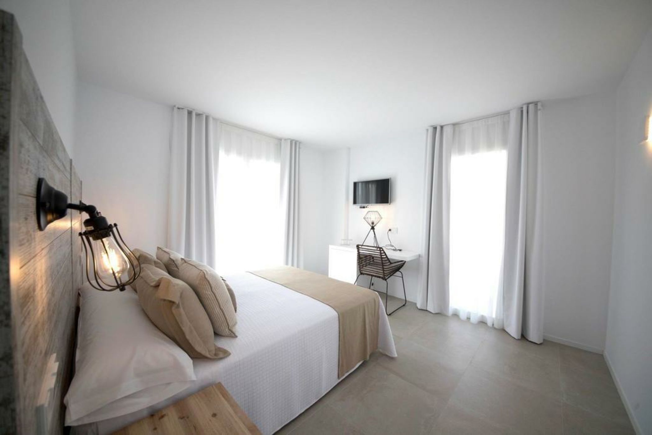 El Trebol Bar & Hotel