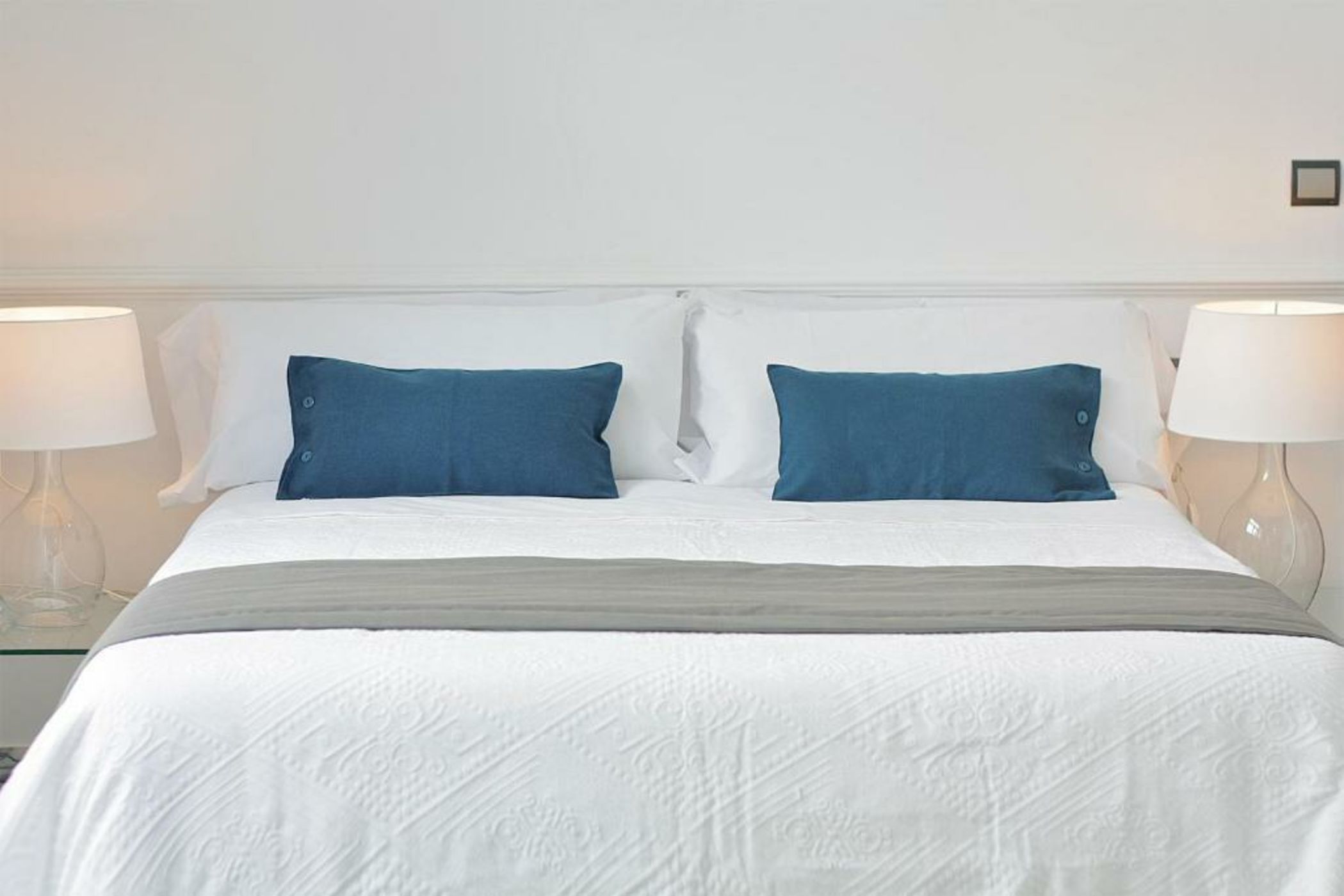 Apartamentos Plaza Constitución - Larios