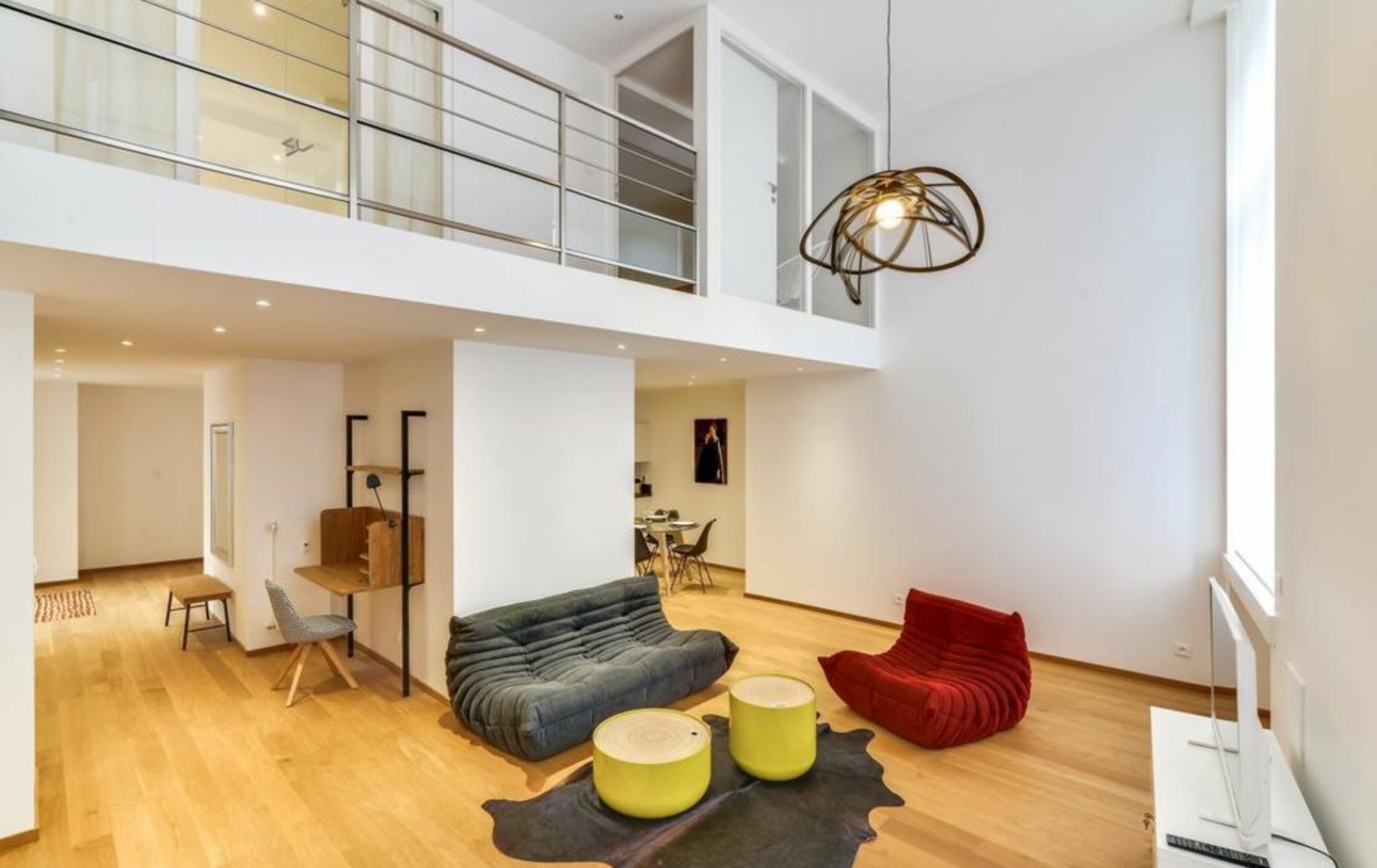 ClubLord - High Standing Comfortable Loft