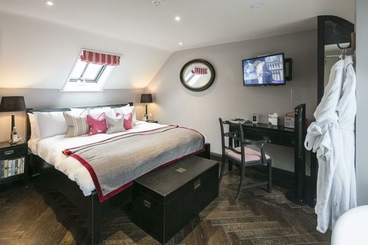 The Kingham Plough