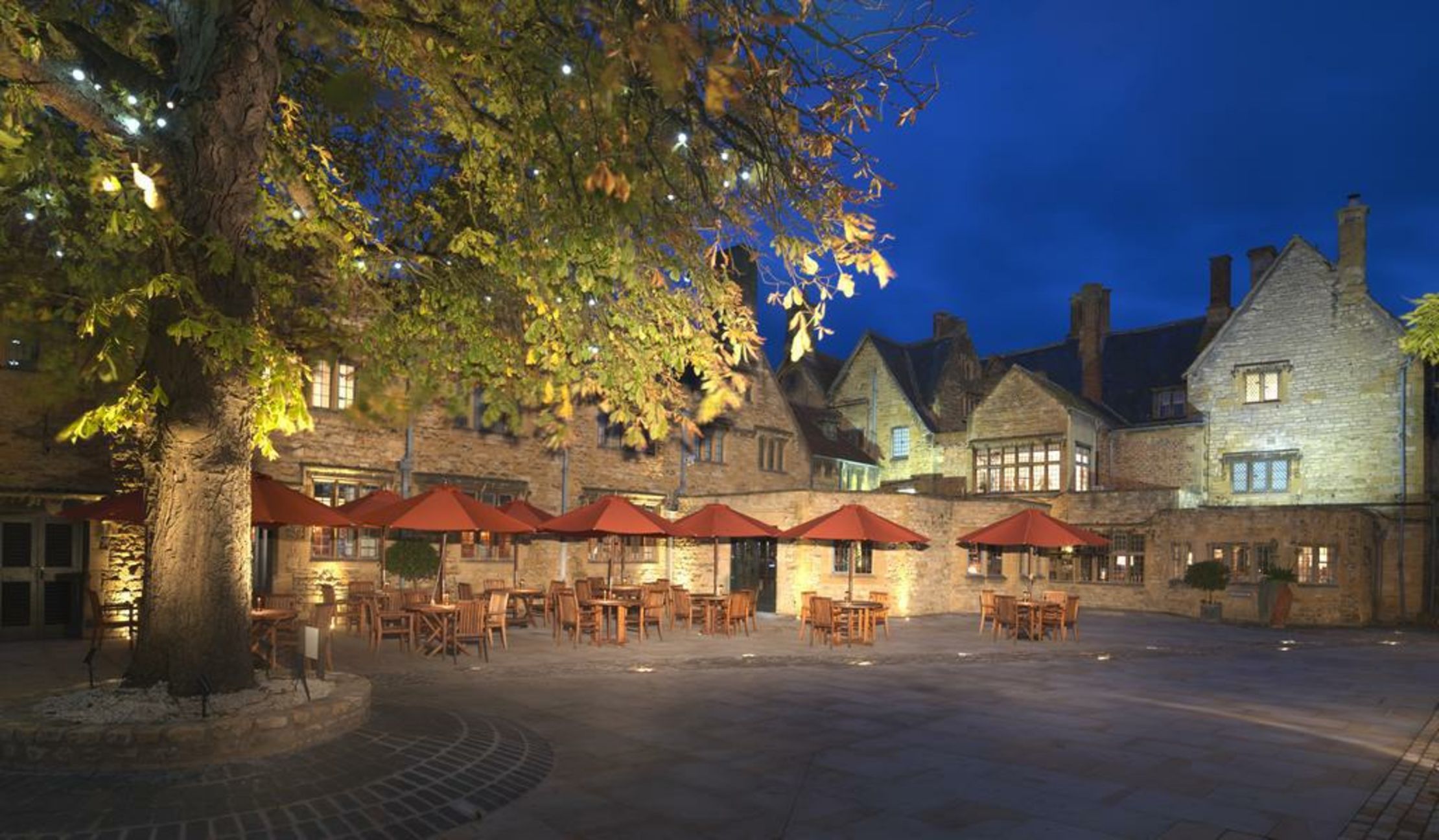 The Lygon Arms Hotel
