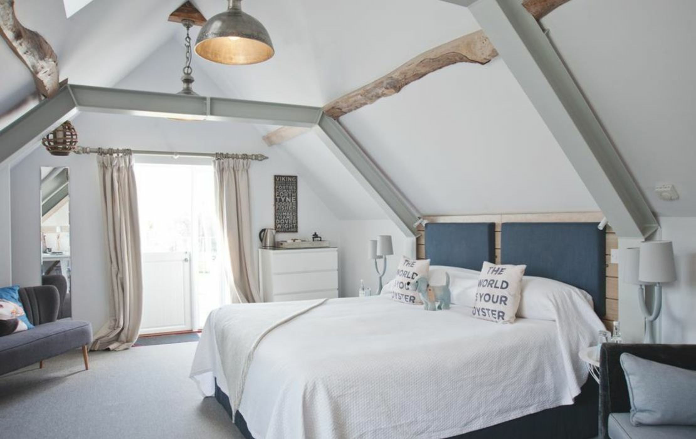 The Bell, Alderminster