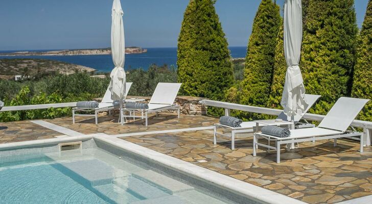 Villas Agia Irini Cove
