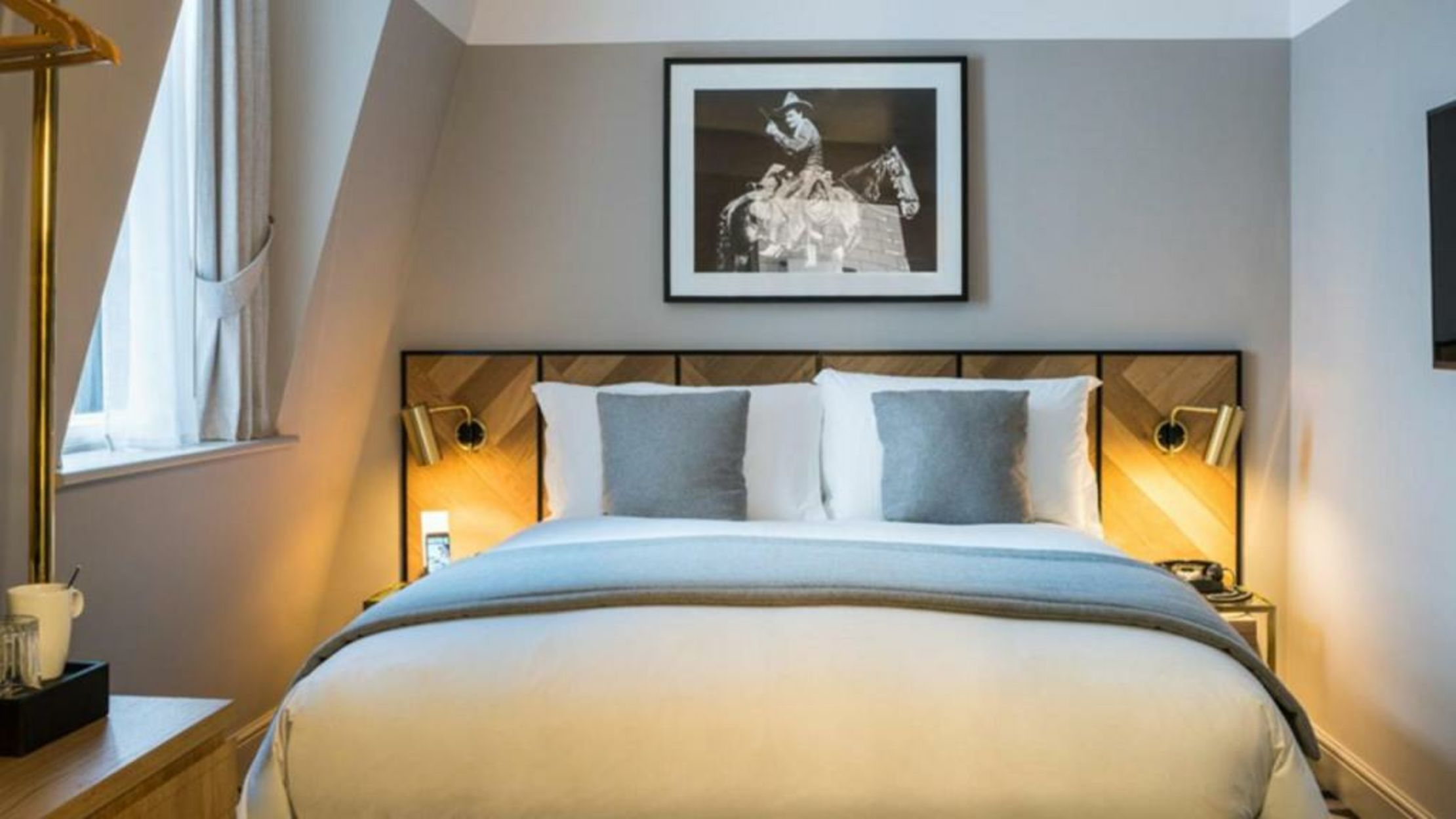 Victory House London