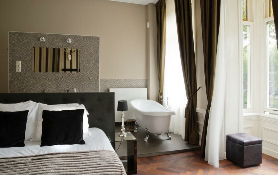 CK58 Bed & Breakfast Den Haag, a Design Boutique Hotel The Hague