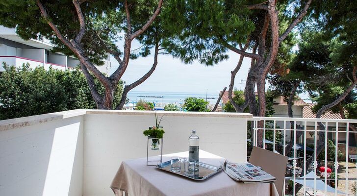 Manè Boutique Hotel
