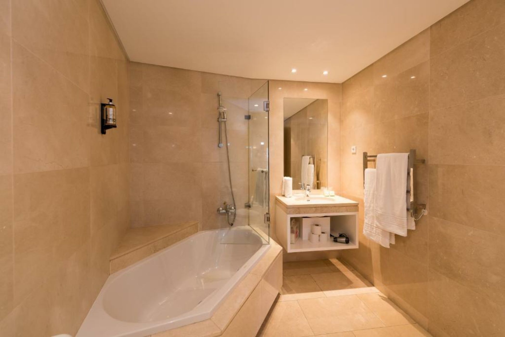 Hotel Pateo - Lisbon Lounge Suites