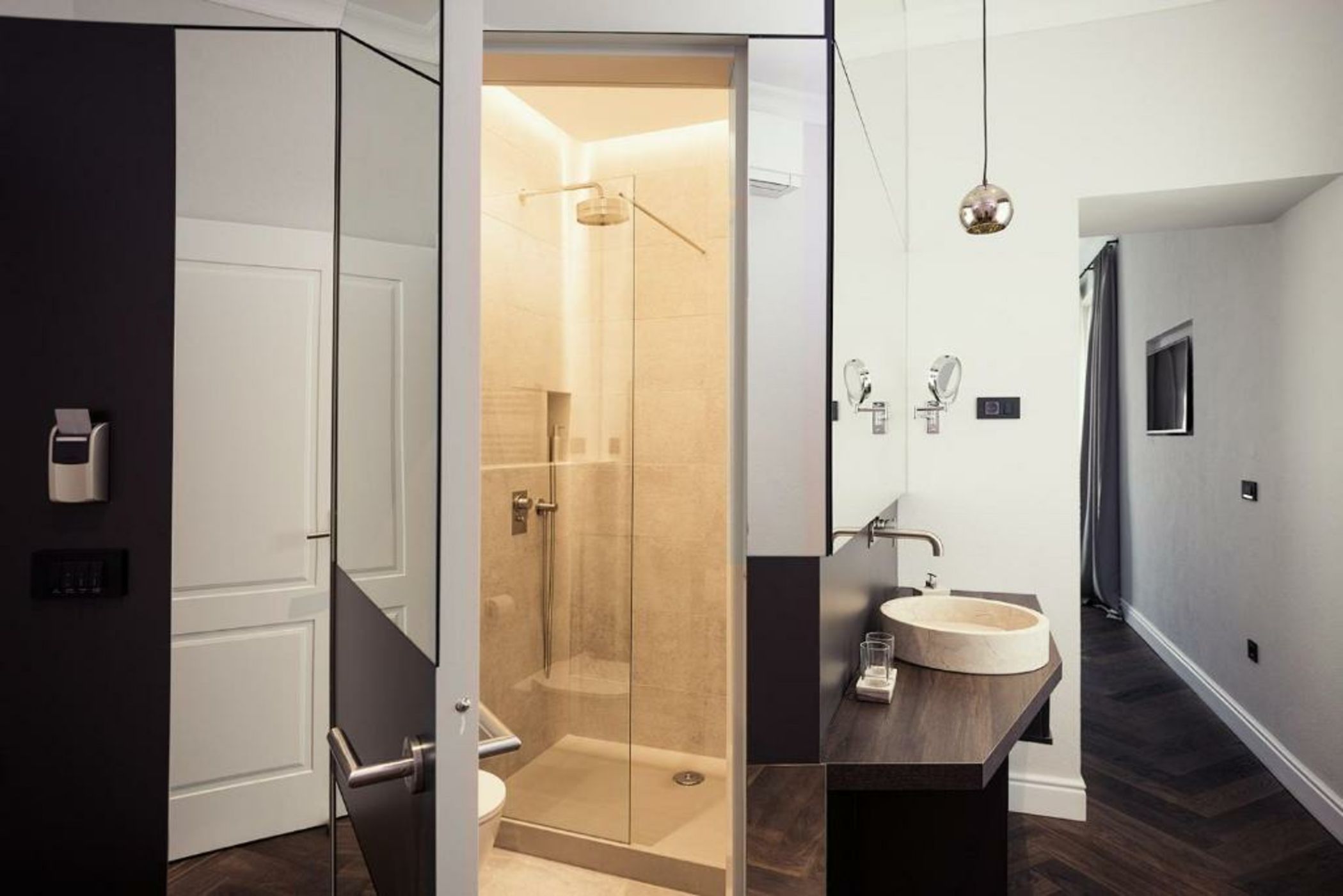 Kollmann Rooms and Apartments