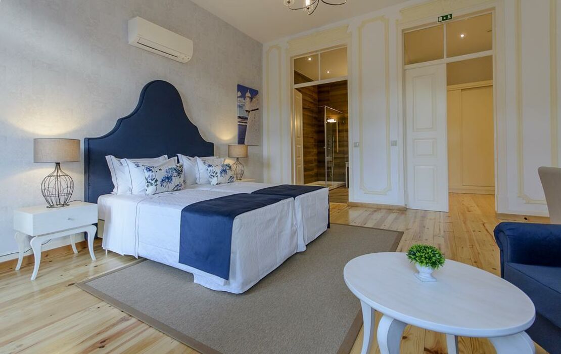 villa rio guest house suites portimao portugal