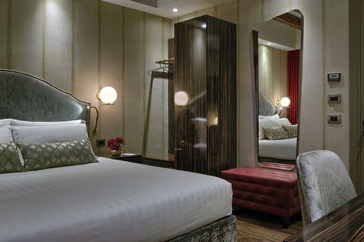 Suite735