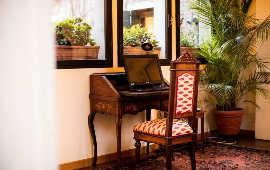 Hotel Flora, a Design Boutique Hotel Venice, Italy Hotel Flora, a Design Boutique Hotel Venice, Italy