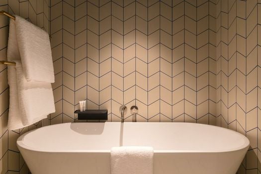 Naumi Auckland Airport Hotel