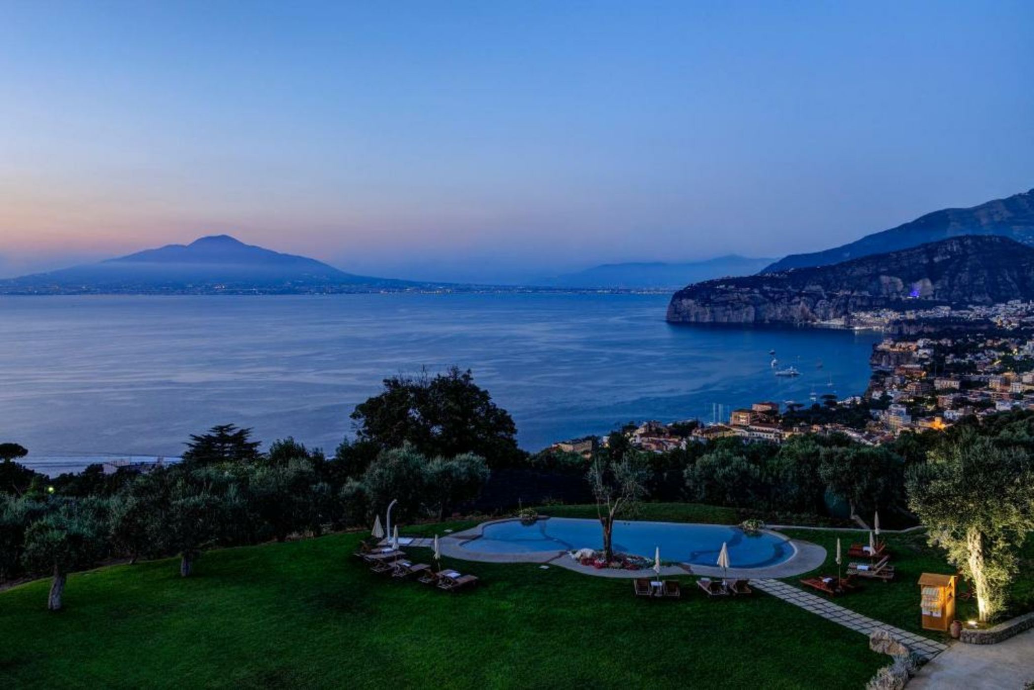 Anna Belle Elegant AgriResort