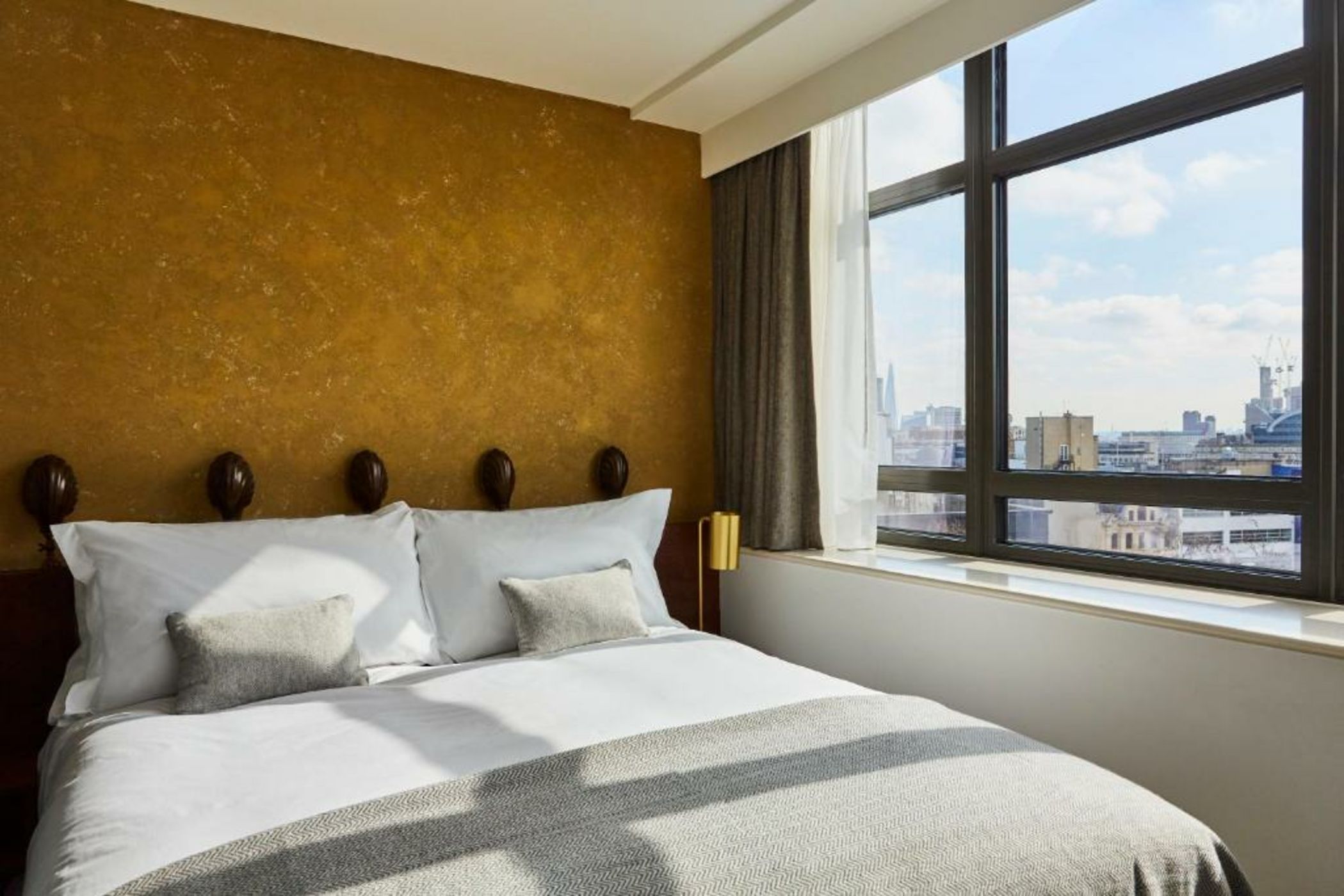 Hotel Indigo - London - 1 Leicester Square, an IHG Hotel