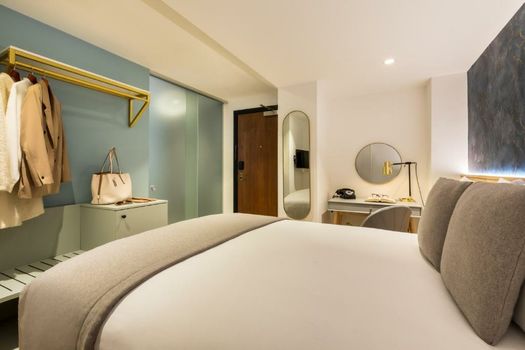 Hotel Indigo - London - 1 Leicester Square, an IHG Hotel