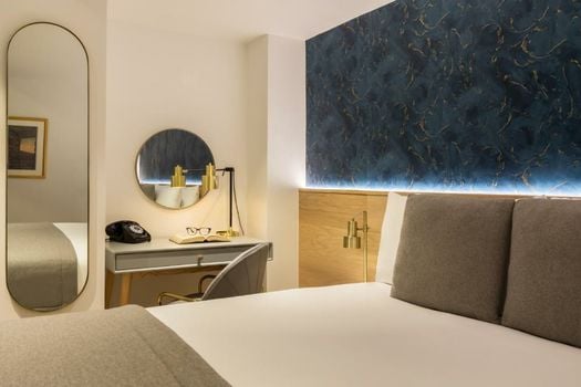 Hotel Indigo - London - 1 Leicester Square, an IHG Hotel