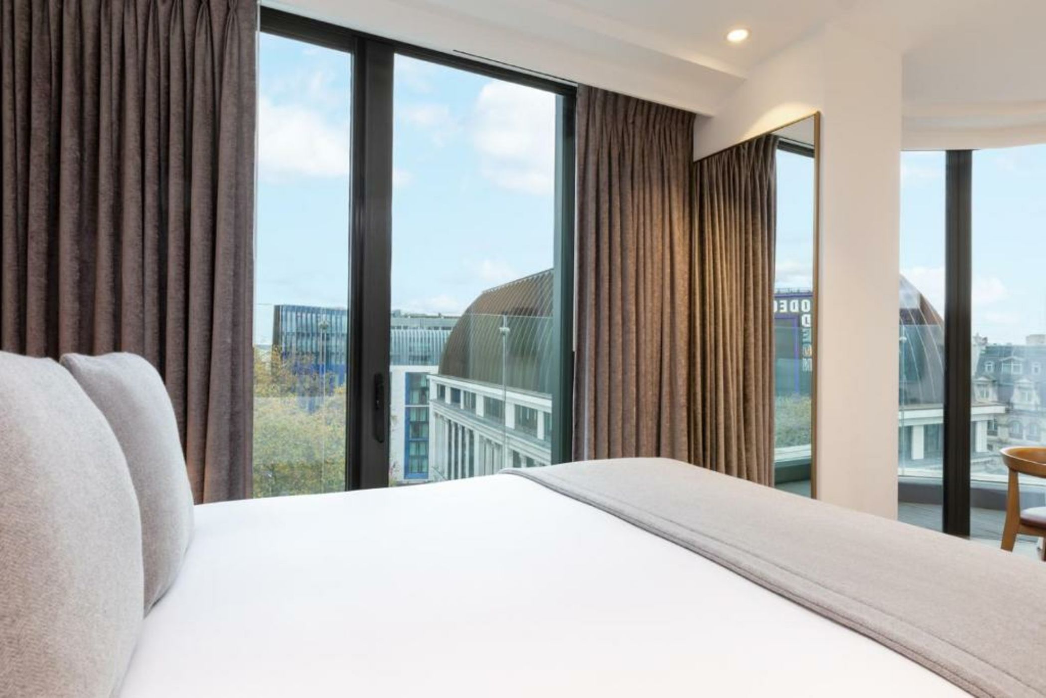 Hotel Indigo - London - 1 Leicester Square, an IHG Hotel